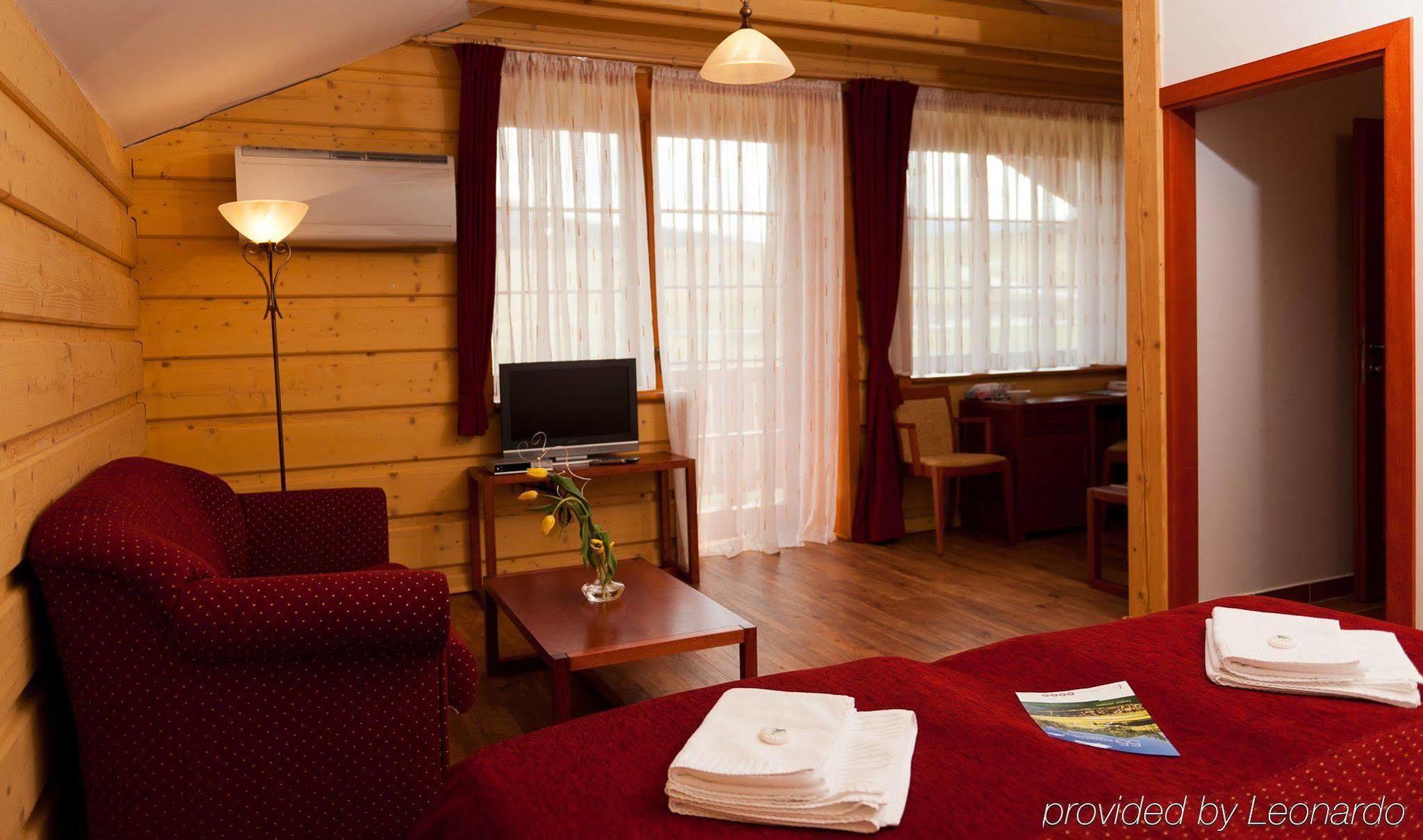Green Inn Hotel Остравіце Номер фото